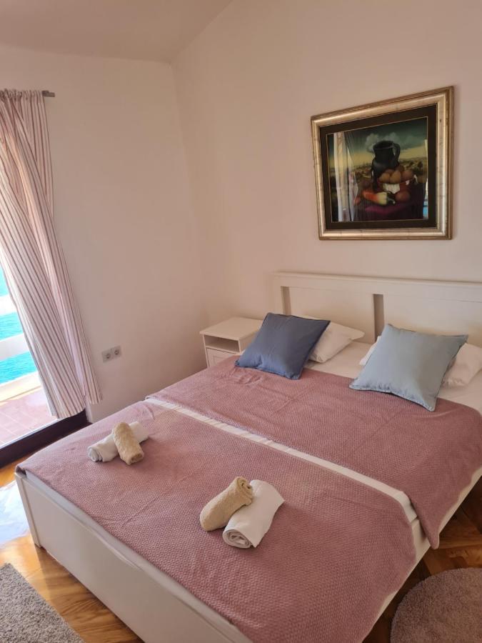 Apartments Apartmani Pintar ميميتسا المظهر الخارجي الصورة