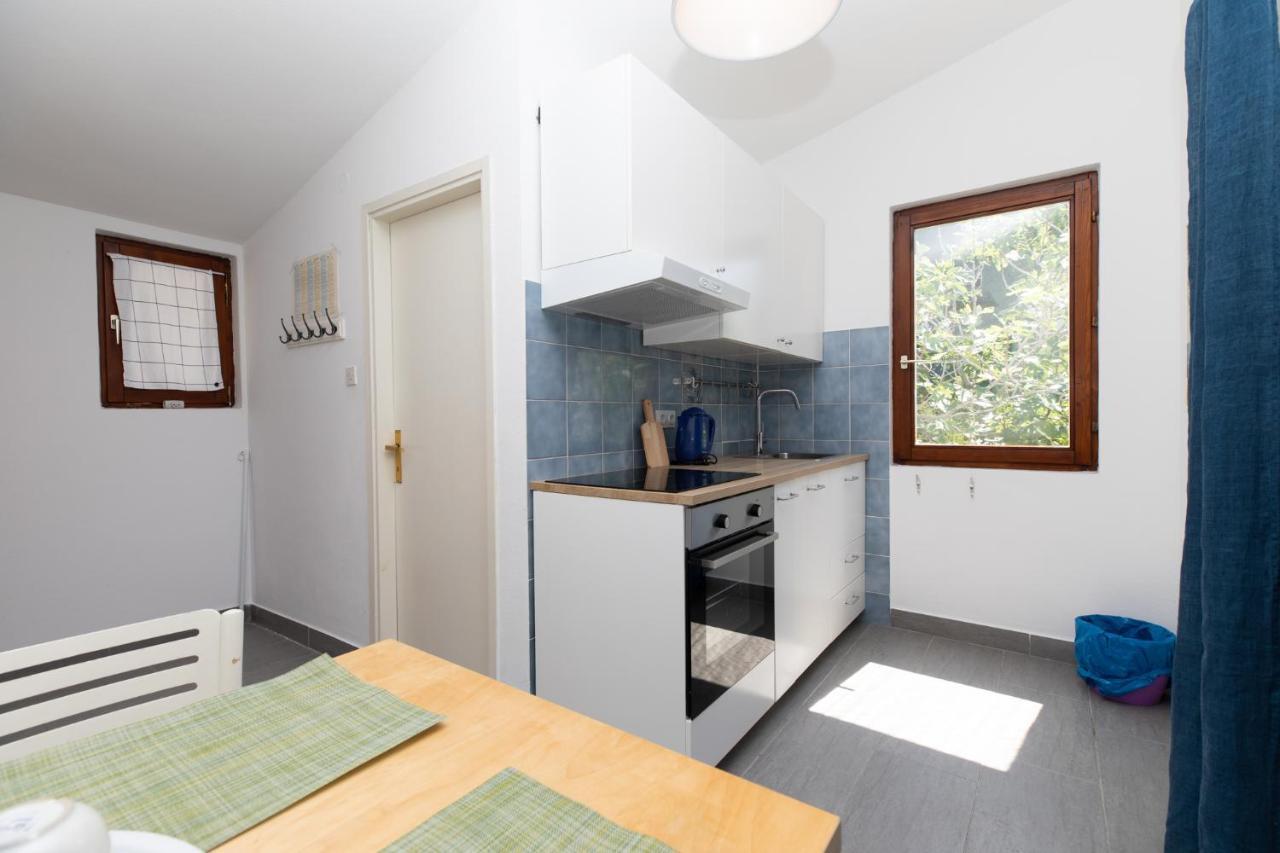 Apartments Apartmani Pintar ميميتسا المظهر الخارجي الصورة